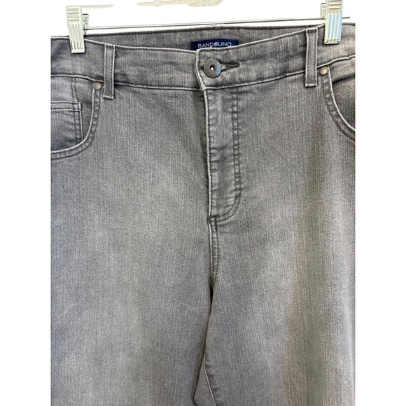 Bandolino Mandie Straight Leg Women's size 20W Gray Denim Jeans - Picture 3 of 3